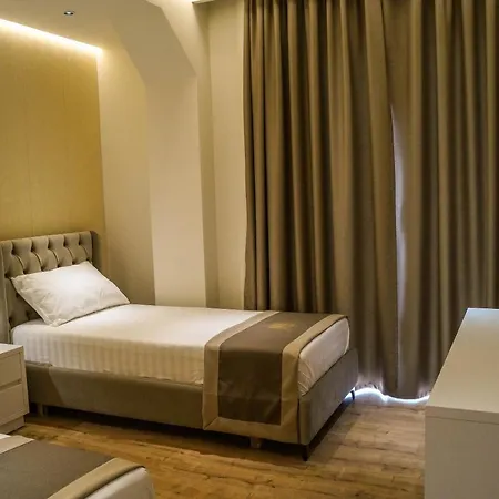 Red Hill Hotel 4*